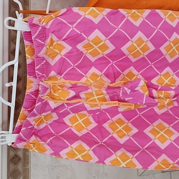 ๐งก๐ฉท VICTORIA'S SECRET Flannel Pink/Orange ARGYLE Pajama Set ๐ฉท๐งก - Picture 2 of 13